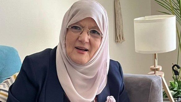 «هو ابنك مش غالي عندك زيه؟».. متابعة تهاجم شمس البارودي بسبب حزنها على زوجها - الفجر سبورت