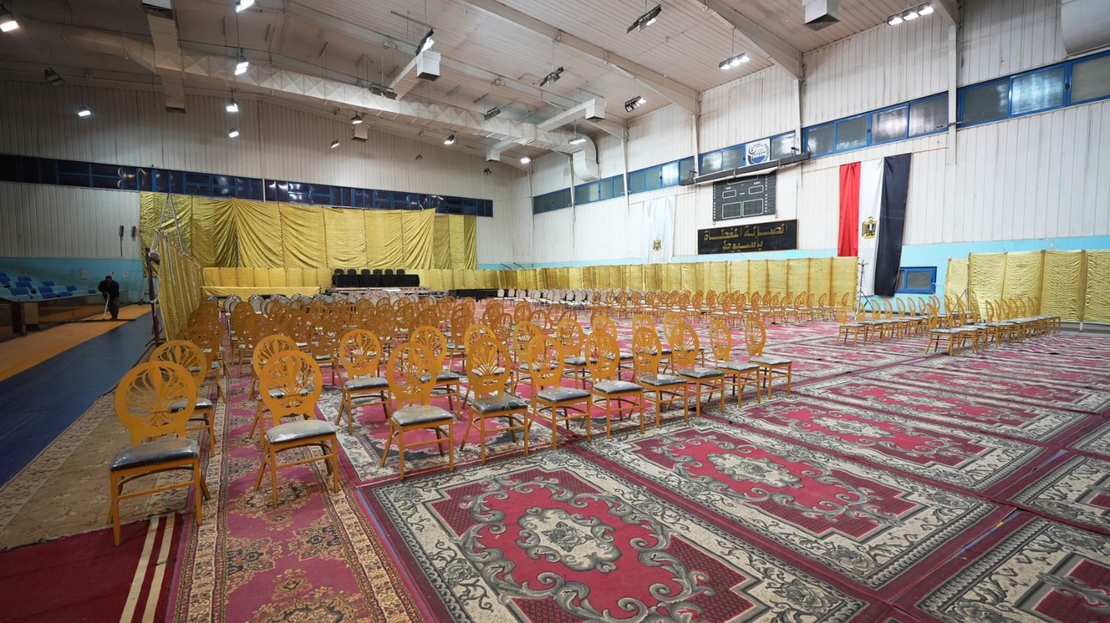 ef00f89402.jpg