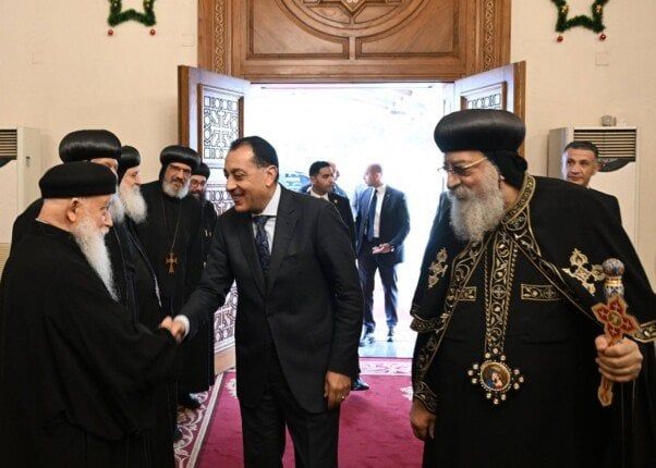 رئيس الوزراء يهنئ قداسة البابا تواضروس الثاني بمناسبة عيد الميلاد المجيد - الفجر سبورت