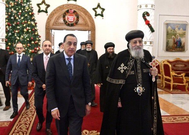 رئيس الوزراء يهنئ قداسة البابا تواضروس الثاني بمناسبة عيد الميلاد المجيد - الفجر سبورت