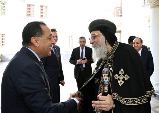 رئيس الوزراء يهنئ قداسة البابا تواضروس الثاني بمناسبة عيد الميلاد المجيد - الفجر سبورت