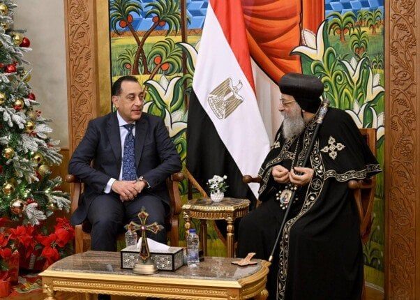 رئيس الوزراء يهنئ قداسة البابا تواضروس الثاني بمناسبة عيد الميلاد المجيد - الفجر سبورت