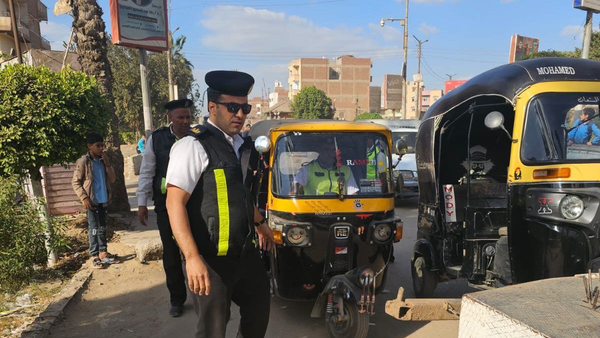 غرامات فورية.. تحرير 195 مخالفة مرورية لردع قائدي المركبات بالغربية
