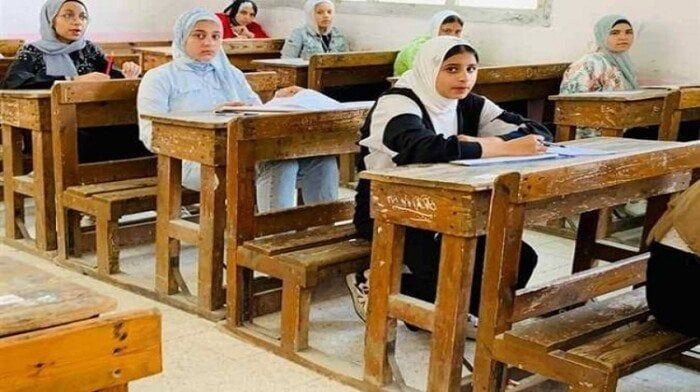 موعد انطلاق امتحانات نصف العام 2026 لصفوف النقل - الفجر سبورت