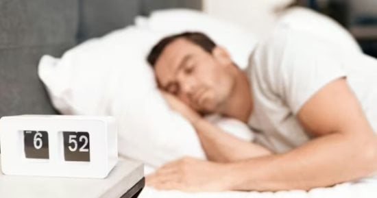 5 مشروبات تساعدك على تحسين جودة النوم.. وأخرى تجنبها قبل النوم