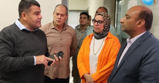 رئيس "الصرف الصحي" بالإسكندرية يتابع جاهزية منظومة العمل وسرعة الاستجابة