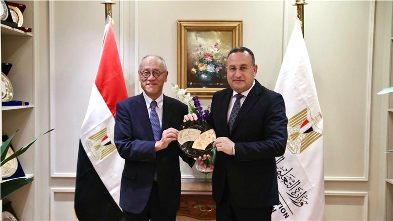 تفاصيل لقاء وزير التعليم العالي مع سفير اليابان بالقاهرة