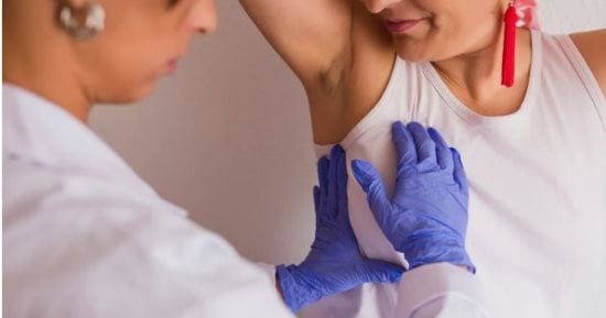 سرطان الثدى المتقدم.. ماذا تتوقعين بعد جراحة استئصال الثدى وإعادة البناء؟
