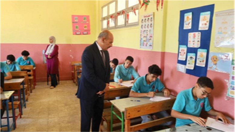 موعد امتحانات الترم الأول 2027.. جدول امتحانات صفوف النقل والشهادة الإعدادية وإجازة نصف العام