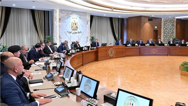 رئيس الوزراء يترأس اجتماع اللجنة المركزية لإدارة الأزمات