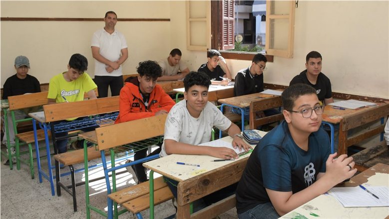 الأوراق المطلوبة لتسجيل استمارة الشهادة الإعدادية 2026-2027.. القائمة الكاملة والرسوم