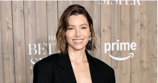 جيسيكا بيل تنضم إلى فيلم Playmates وتؤدى دور زوجة هيو هيفنر