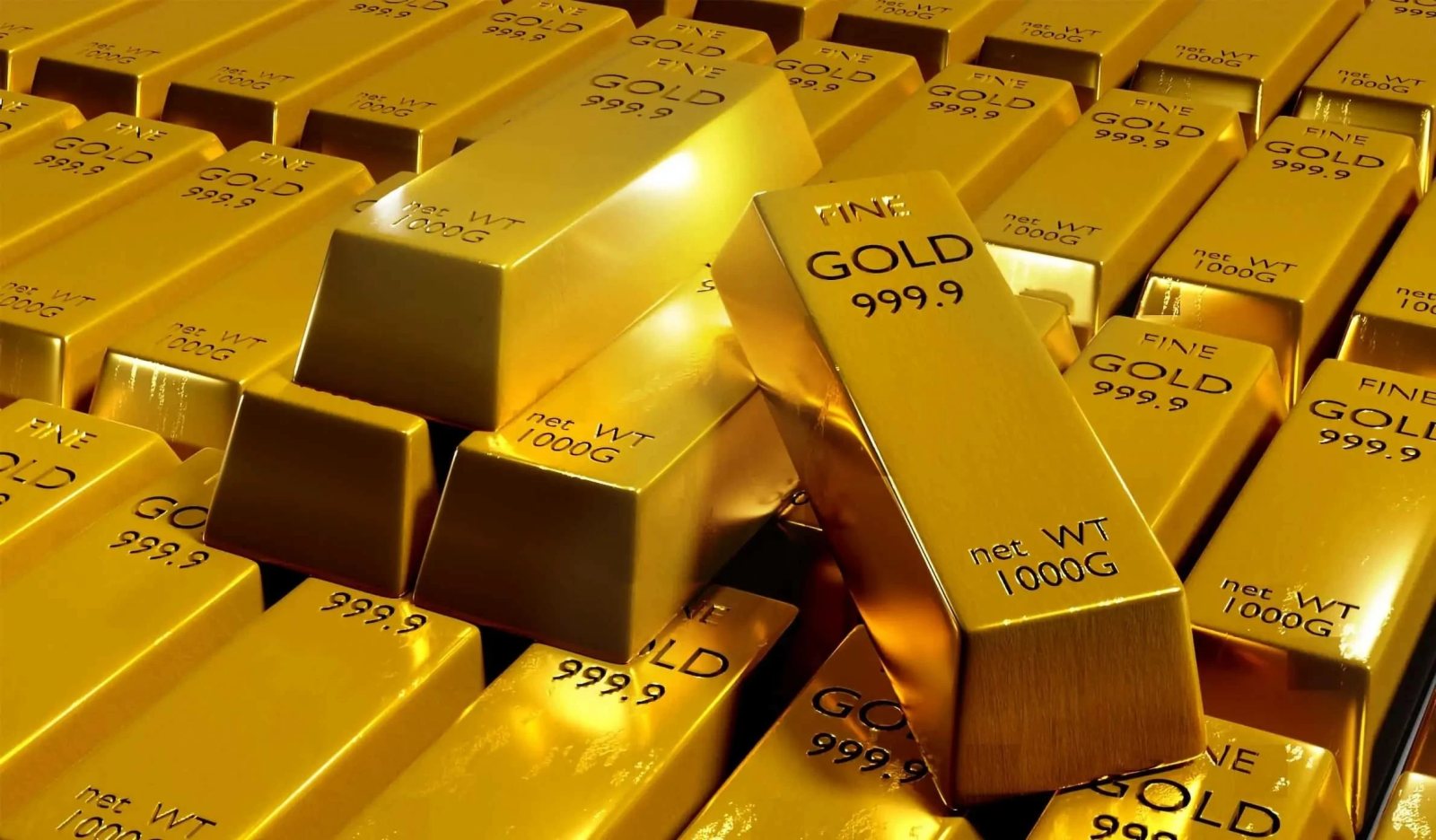 تراجع سعر الذهب اليوم الأربعاء.. فهل الوقت مناسب للشراء أم للبيع؟