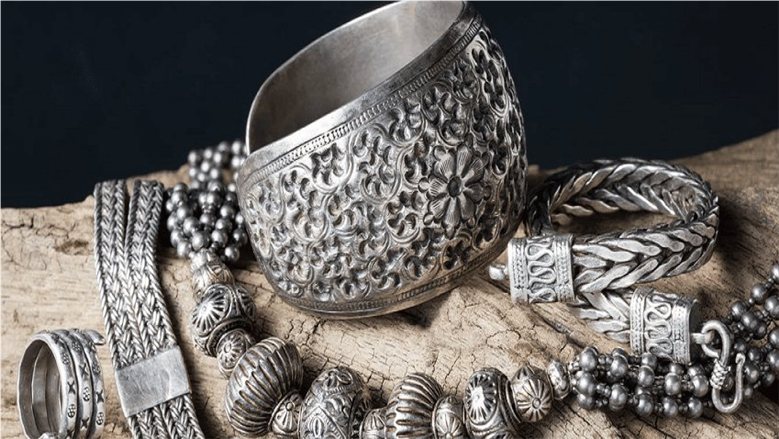سعر جرام الفضة الإسترليني في مصر بعد زيادة الأسعار عالميا ؟
