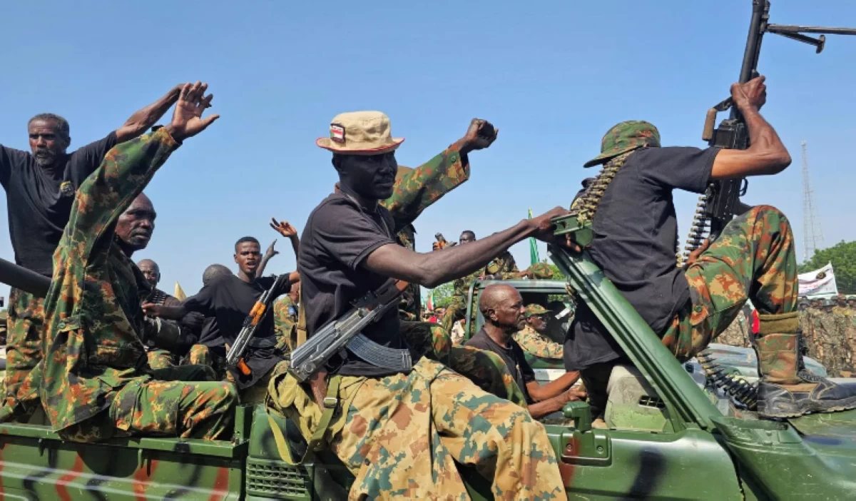 الجيش السوداني يقصف مقر إقامة حميدتي ومنازل قيادات بارزة في قوات الدعم السريع بنيالا