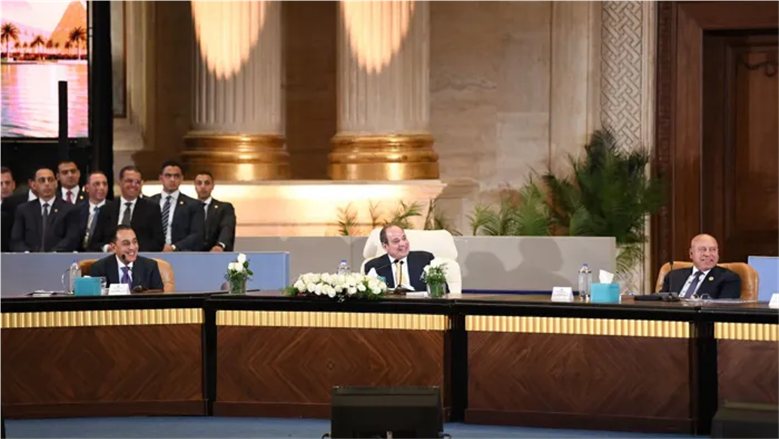 عاجل | الرئيس السيسي: الدعم النقدي الذي ترغب الدولة في تطبيقه أكثر عدالة وشفافية