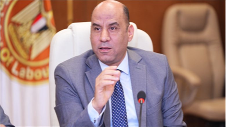 وزير العمل: تشديد الرقابة على المصانع وحماية حقوق العمال.. والبطالة تتراجع لـ 5.8%
