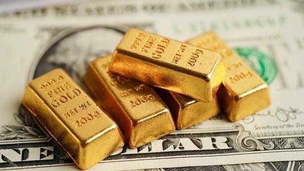 كيف أثر سعر الدولار على زيادة سعر الذهب في السوق اليوم (تفاصيل )