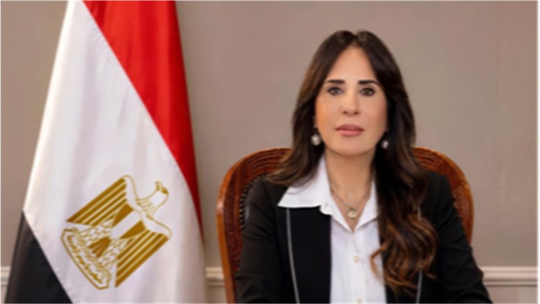 وزيرة الإسكان تستعرض الموقف التنفيذي لمشروعات الشراكة بين "المجتمعات العمرانية" والقطاع الخاص
