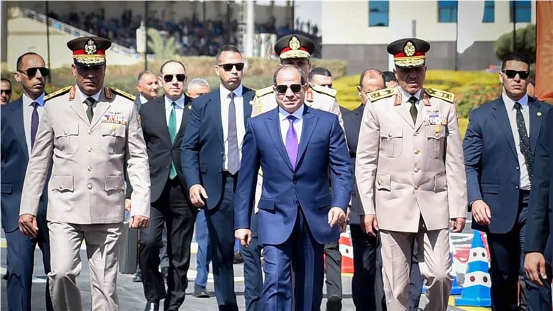 "الشرق الأوسط" السعودية: الزعيم السيسي لديه إحساس تاريخي عالٍ بالمسؤولية