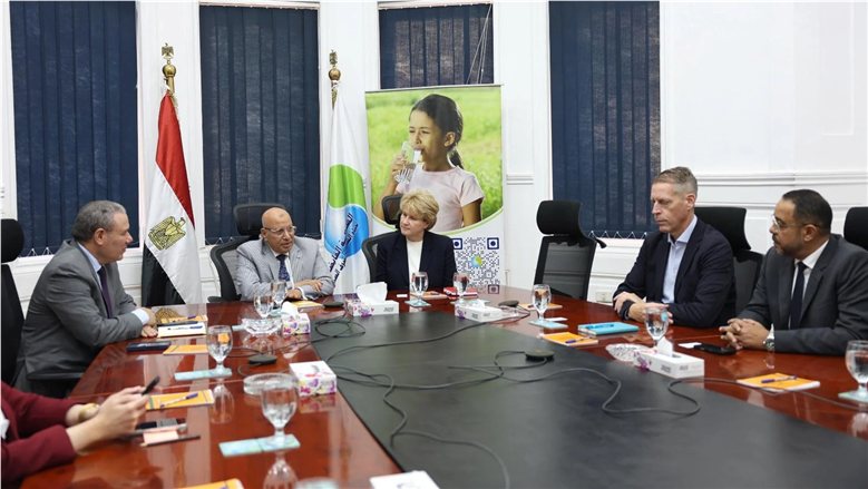 مذكرة تفاهم بين القابضة للمياه و«دوبونت مصر» لتطوير منظومة تحلية مياه البحر