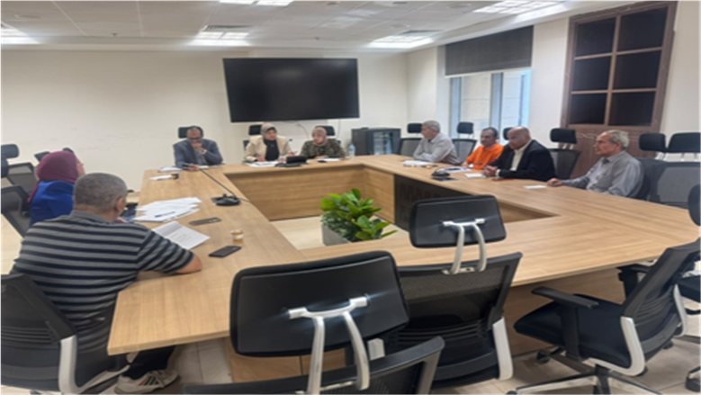 "التنمية المحلية والبيئة" تبحث تنفيذ مشروعات للطاقة الشمسية بالمحميات الطبيعية و«بيت القاهرة»