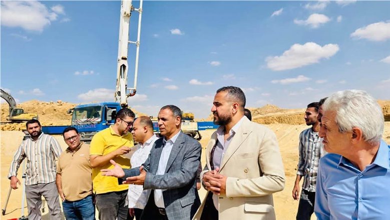 مسئول بهيئة المجتمعات يتابع مشروعات سكن لكل المصريين (صور)