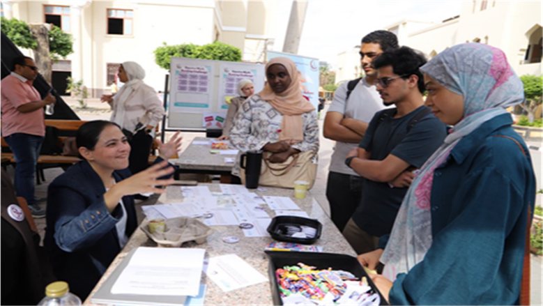 "طب عين شمس" تنظم فعالية توعوية لتعزيز الوقاية من الالتهاب السحائي