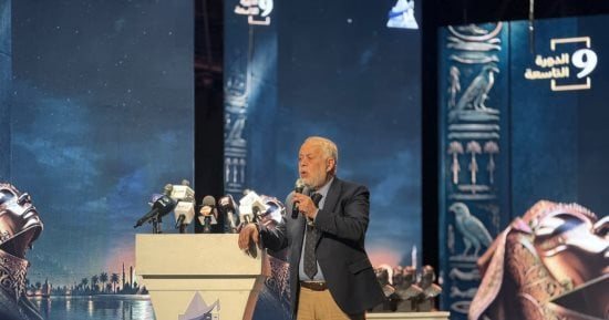 أشرف زكي يكرم يوسف عيد ونعيمة الصغير وأحمد عقل بمهرجان نقابة المهن التمثيلية